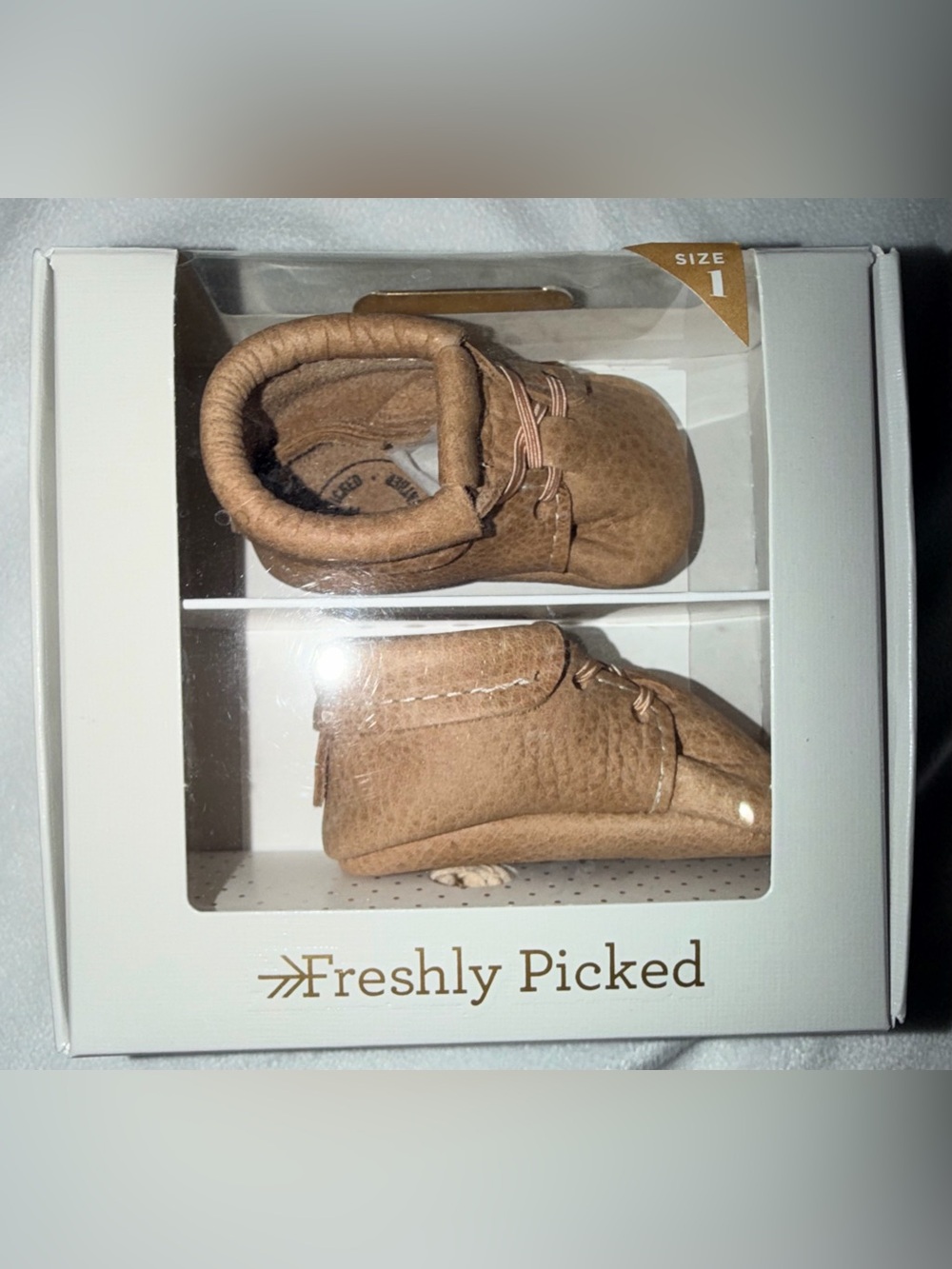 Freshly Picked Leather Baby Moccasins - Size 1